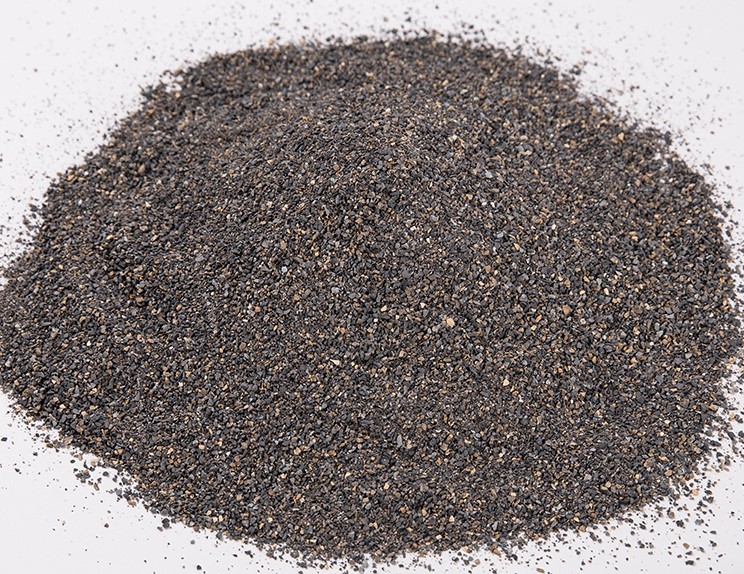 Bauxite refractory raw material